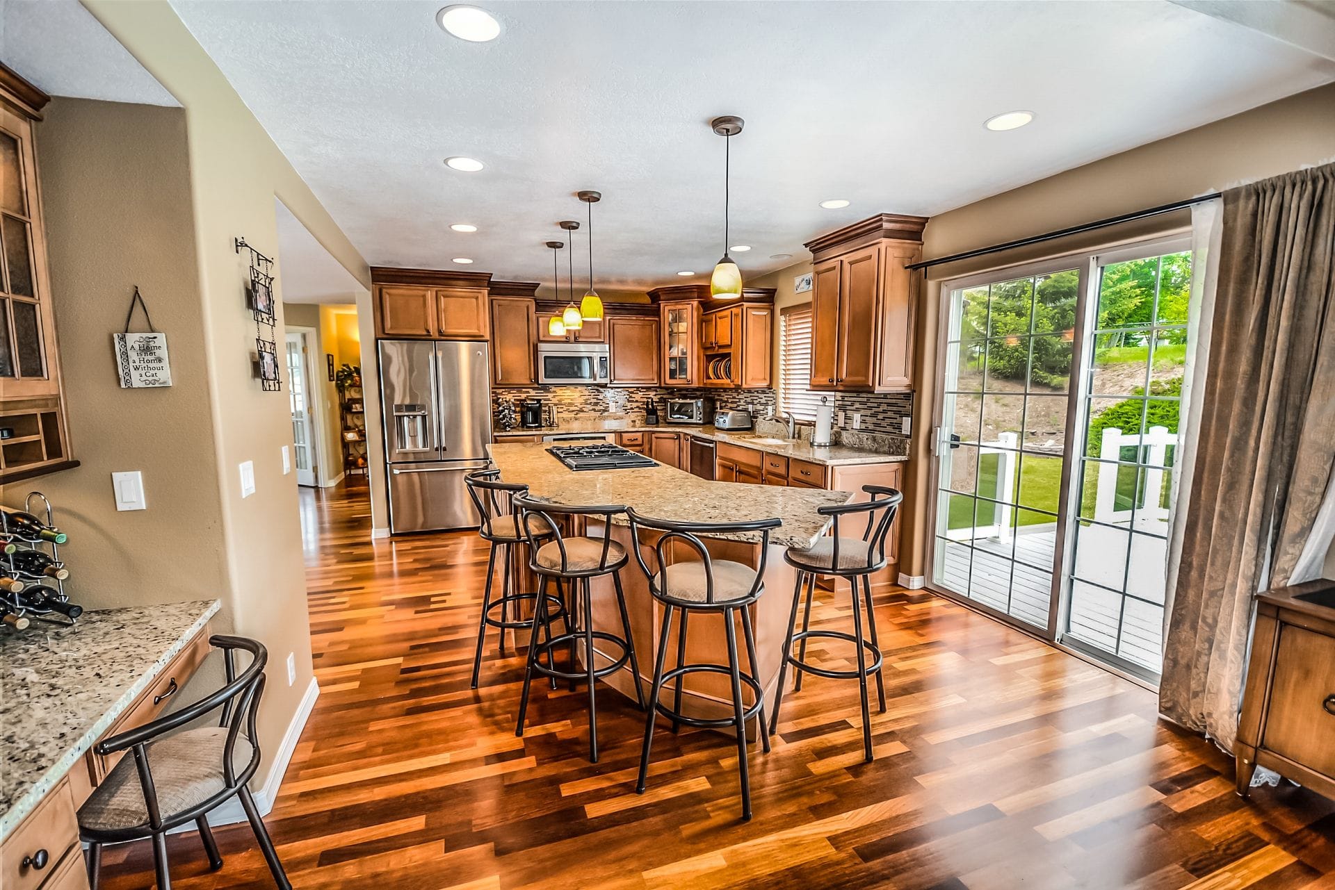 Decks & Outdoor Living